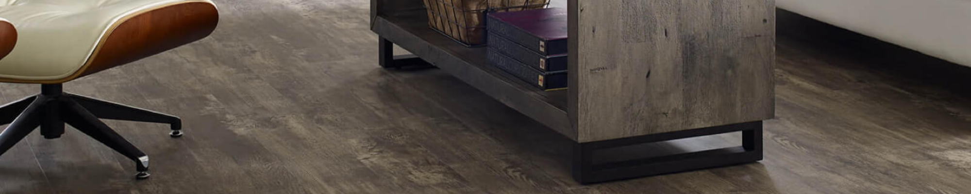luxury-vinyl-tile-flooring-Hero-Banner-2000x400