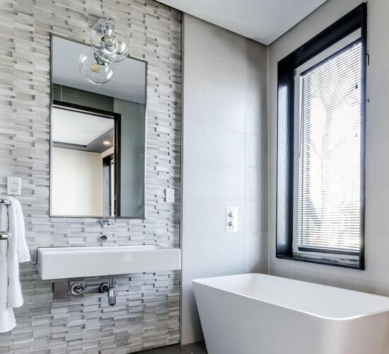 Metro Flooring Walls